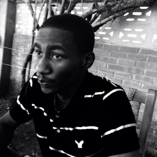God ma books n money... (̅_̅_̅_̅(̅_̅_̅_̅_̅_̅_̅_̅_̅̅_̅()ڪے~ ~ Smoking Kills #utd #apple instagram @richie_purplejay. Ms