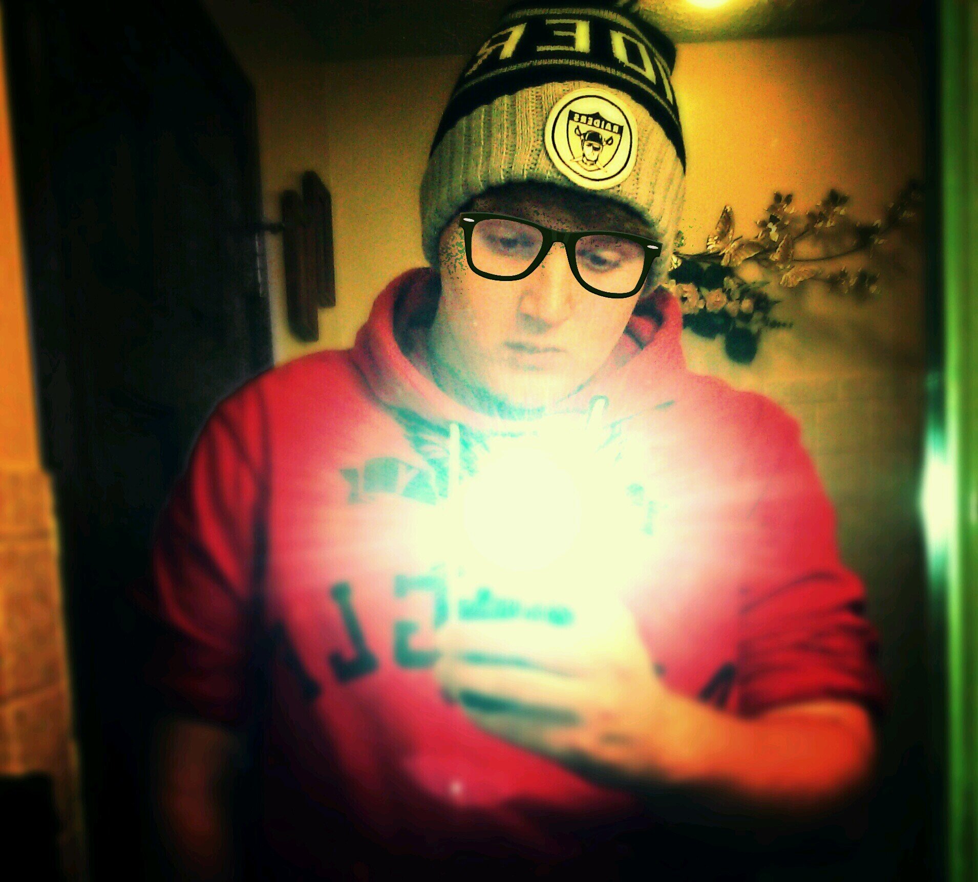#FootballPlayer / #FantasyFootballExpert / #GuitarPlayer / #MusicDJ / #Singer / #FollowerofChrist / #SundaySchoolTeacher / #Single / #FollowMe