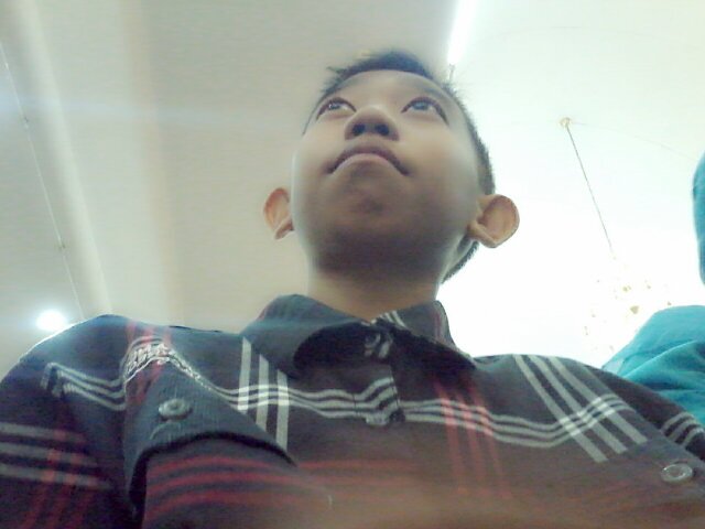 adityasaputra_s's profile picture. My full name Muh aditya saputra livinh in central sulawesi(palu) my hobby is playing football,futsal,playing badminton.I birth 2 december 1999