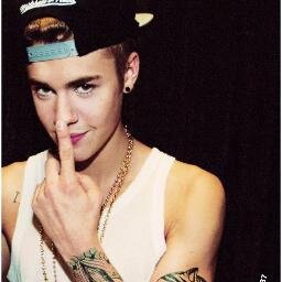 main acc: @perfbiebsss @natashahxo :-) ifb, just ask :-) //i love justin\\ xo