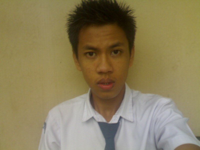 E26ndarwildana2's profile picture. Follow Me Mention For
Follback  :)

-Saya seorang manusia biasa,mempunyai kelebihan dan kekurangan

#VOCALIS