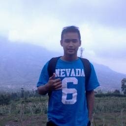 bagasramadhan11's profile picture. .,Kebahagian ku hanya Di sepak bola., dan sepak bola telah Mengajari ku APa arti Kebersama'an     23