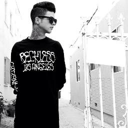 Frases do T.Mills entre outras frases famosas.
