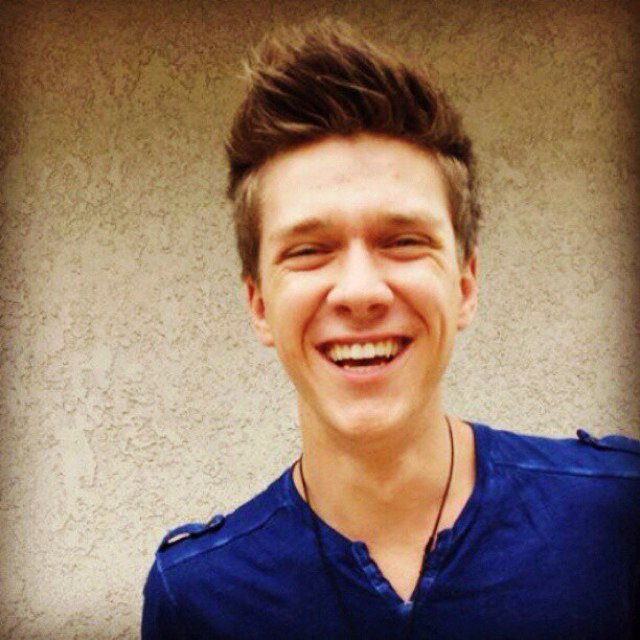 well basically Collins Key since episode 802 of AGT. nbd. love him. he's my life. a true inspiration. He tweeted me 10/3/13.❤️Followed 10/17/13 11:03 PM