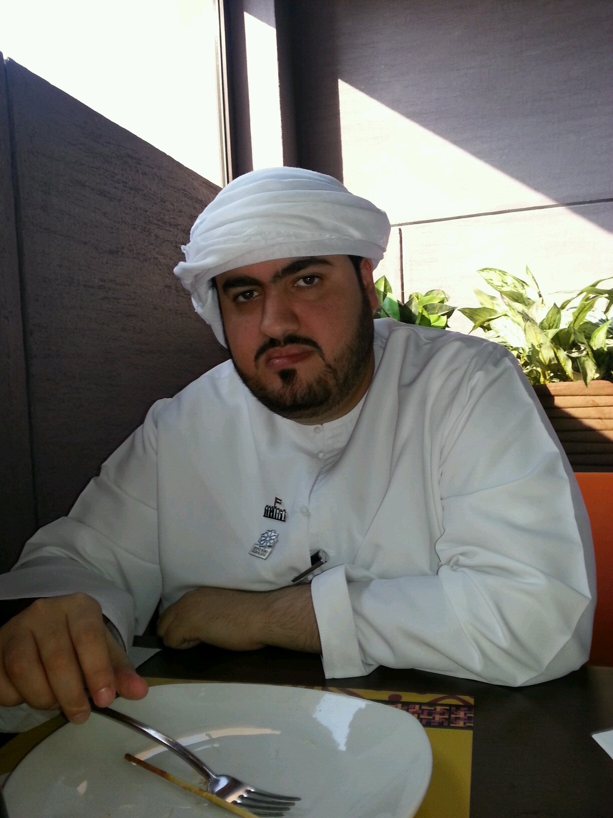 السمك الميت هو وحده الذي يسبح مع التيار