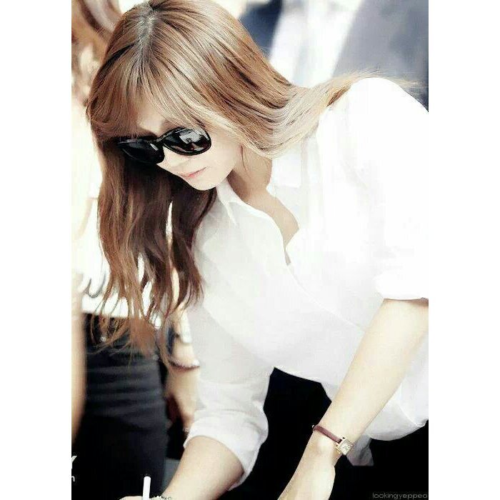 : / / jung eunji ㅡ do you tell her the same thing you told me?