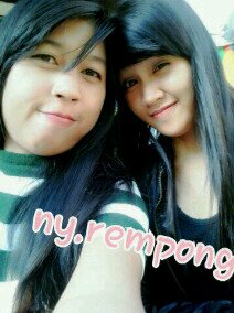 ajeng_rafael's profile picture. Abstrak nd simple