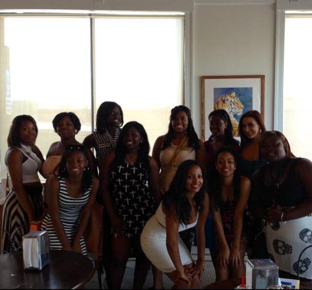 SOUL Scholars is an elite mentoring community designed to empower young minorty students to build esteem, enhance understanding, and seek knowledge.