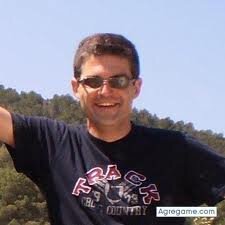 Santos35F's profile picture. 