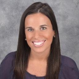 Legal Recruiter. Attorney. LOVE traveling. Lover of all dogs, especially mine!  Native Chicagoan living in FL. GO BADGERS AND HAWKS!