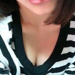 私のエッチな一面見てくれませんか？