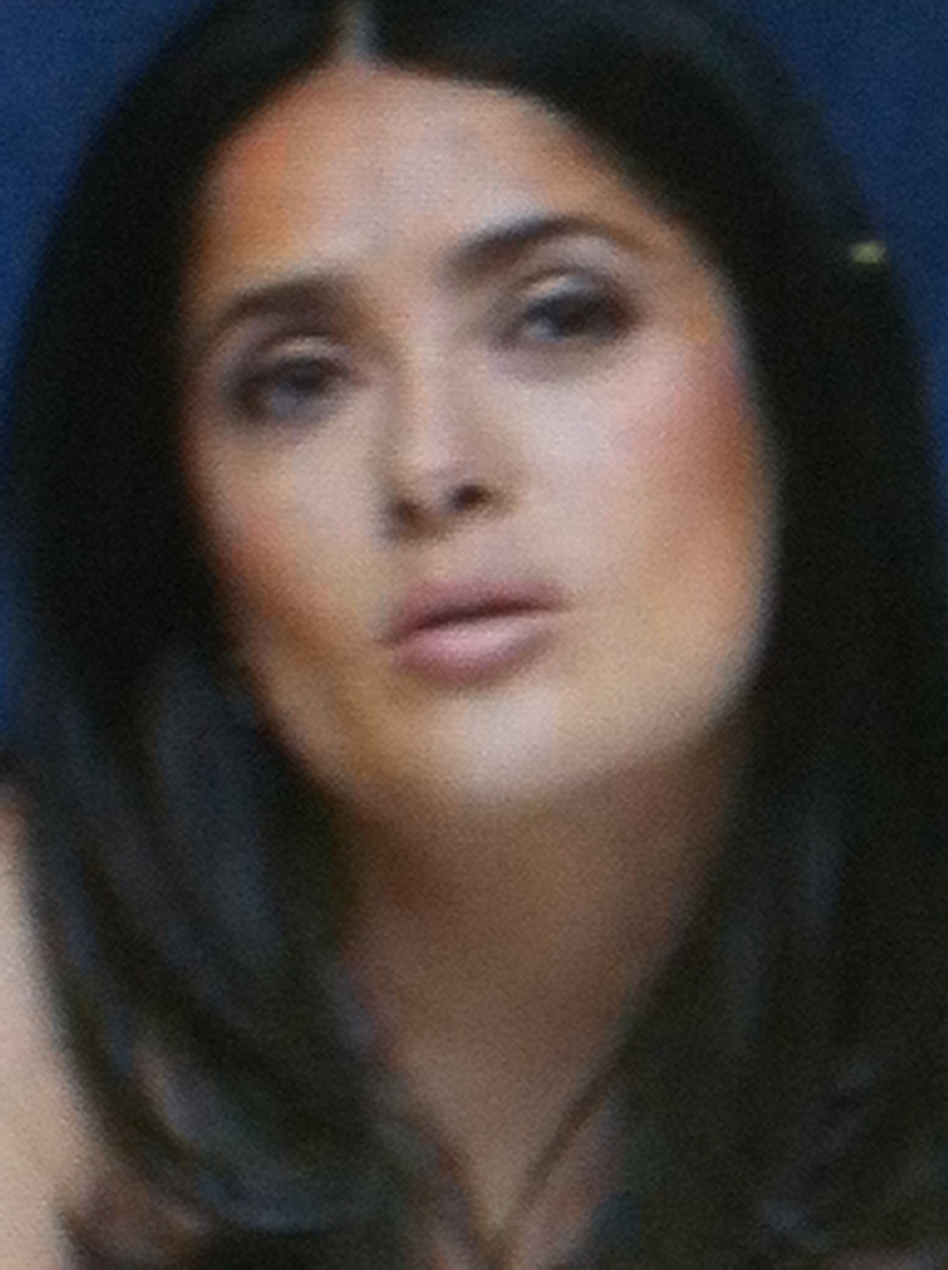 coquine de nantes a la recherche du grand et gros mechant loup.....