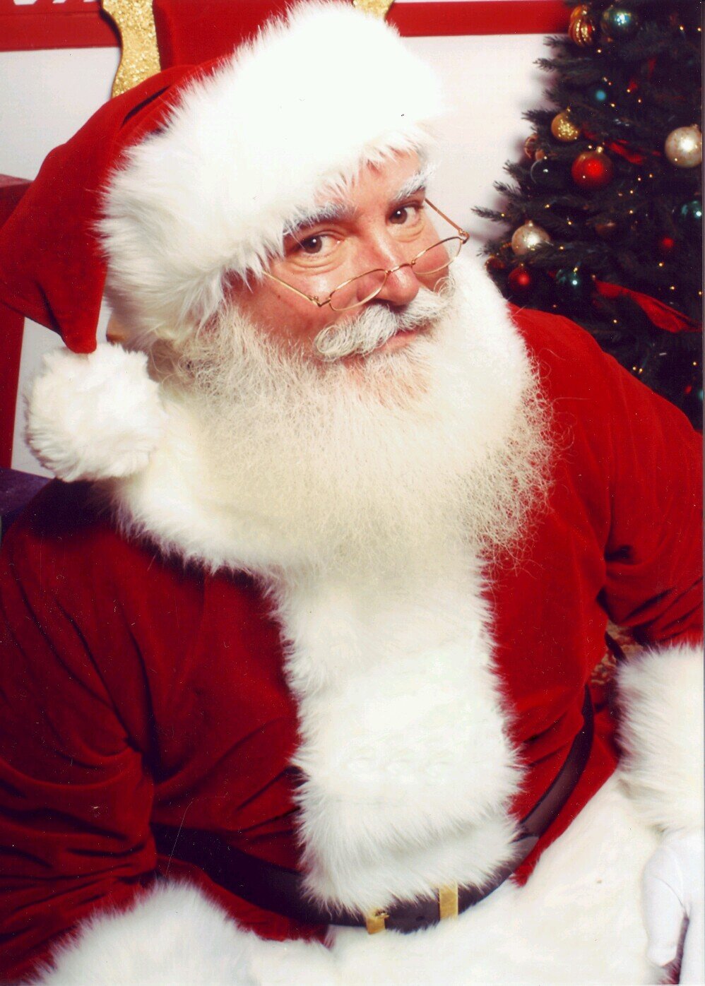 i love fucking up your christmas you smelly twats !! ;)