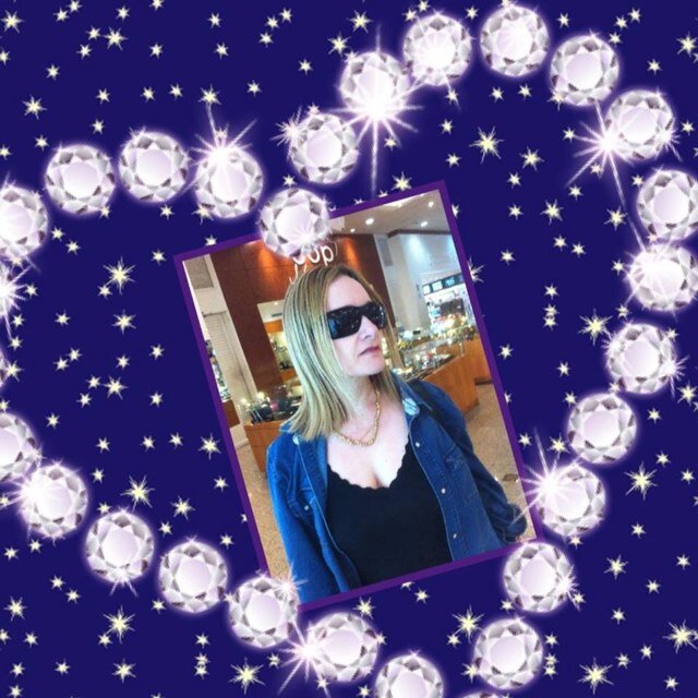 Médica Pediatra,estou morando em CABO FRIO sou uma gaucha alto astral,adoro viver....