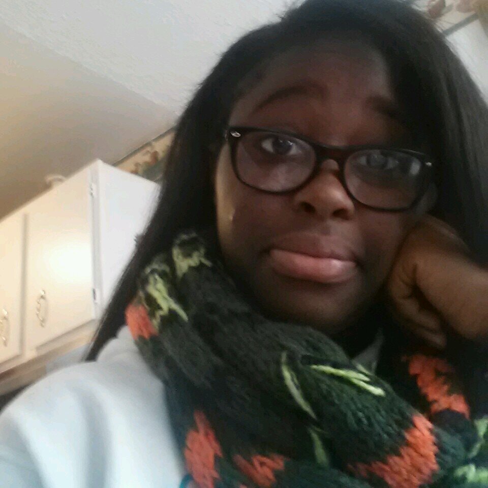 17 ,  instagram :storybookdream, junior    addicted to -blistex, Arizona