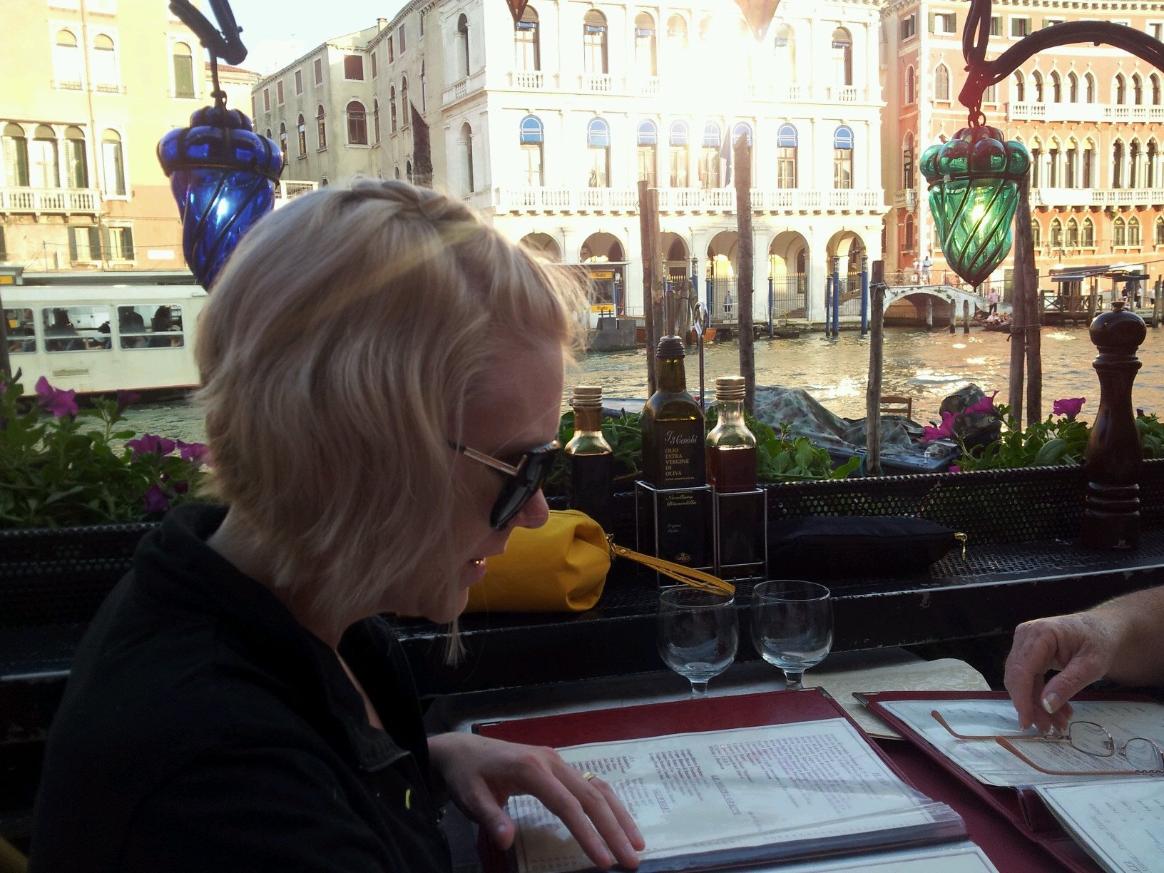 rundogie's profile picture. dedicated runner, fittness junkie and dog lover. married with black rescue lab.