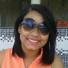 Viver feliz é a minha meta...