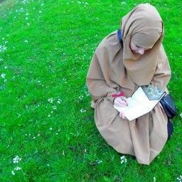 عرفت اني اذا قلتها باستمرار - انني الافضل - سأقنع العالم بأنني فعلا الافضل .