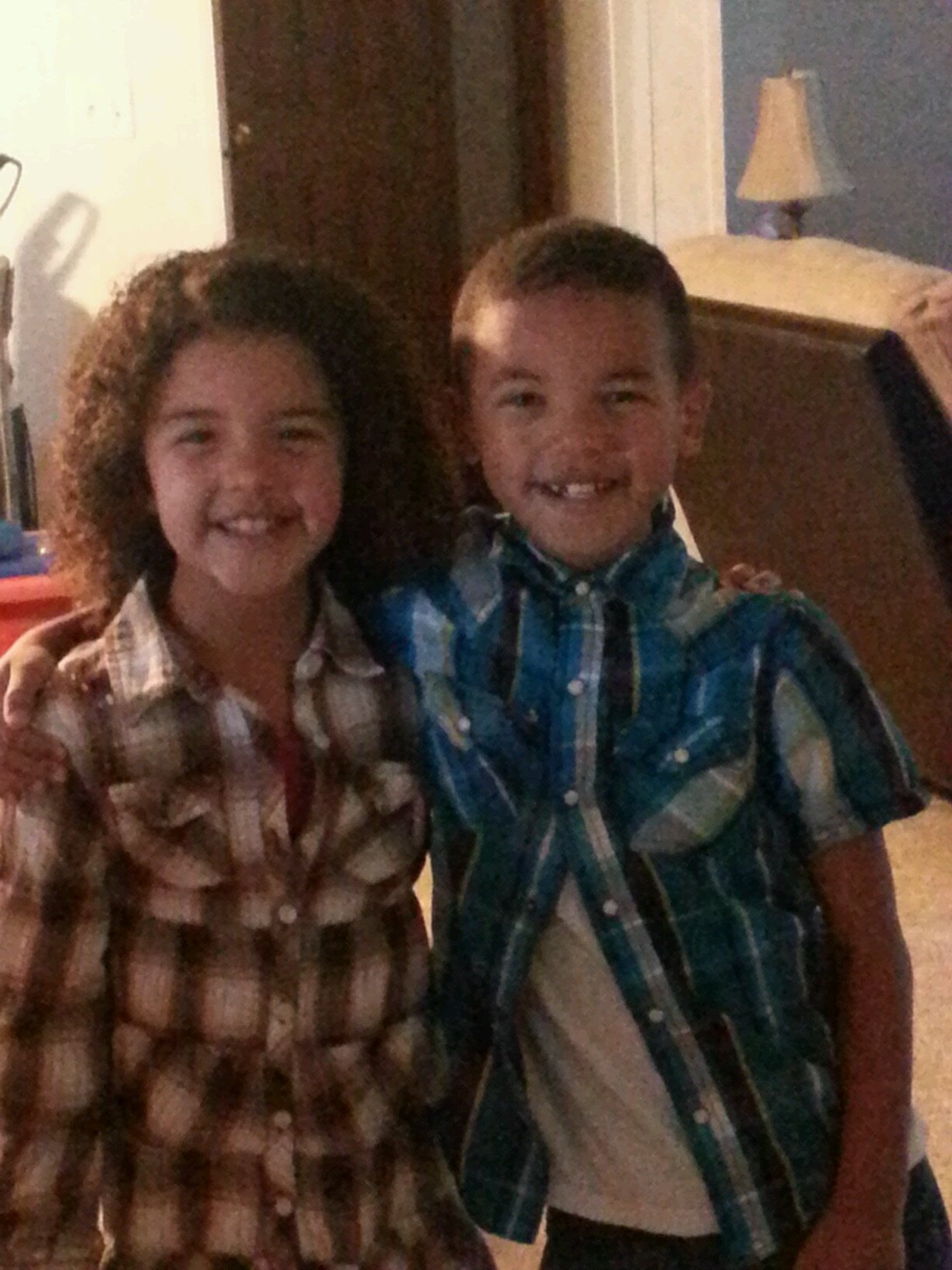 alivia_karson's profile picture. I am a mother of 2 wonderful kids and a nurse. We live in a small town in Kansas. I love reading, dancing and being silly with the kids.