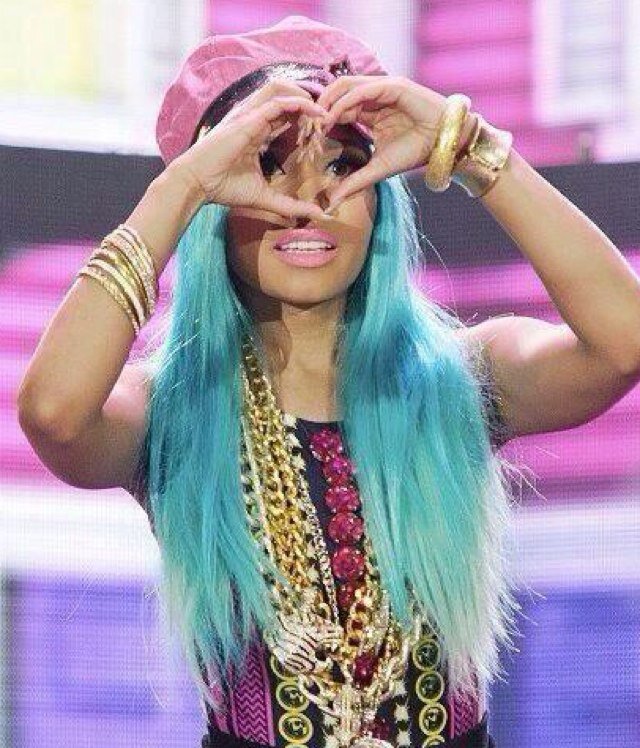 Hey, page dedicates to Nicki and Gaga! So please follow Barbz and Little Monsters✨