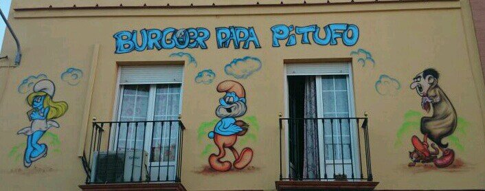 burguer papa pitufo barriada los ratones frente al parque