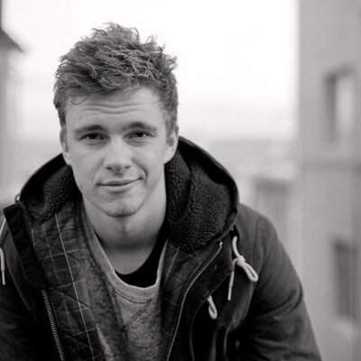 Chris Seagers Net Worth