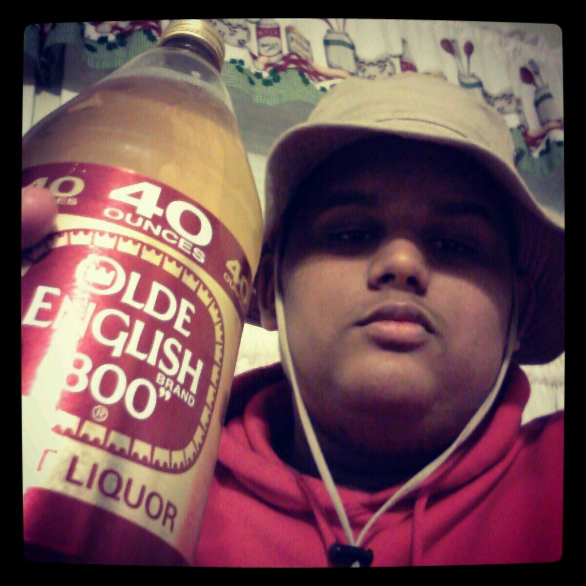 Ventriloquist_J's profile picture. Dont fuck with people who fuck with people you dont fuck with. Cuz people that eat together. Speak together. And guess who's the topic?