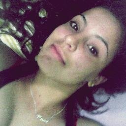 torriana / morena / música / olhos castanhos / 15 anos / 1,64 de pura sedução rçrç  - http://t.co/Iq3pEajZfl.....
http://t.co/RSHVKQn58s