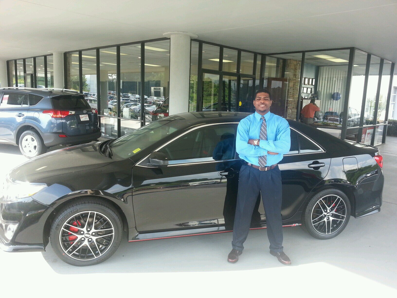 mikethomas4141's profile picture. 