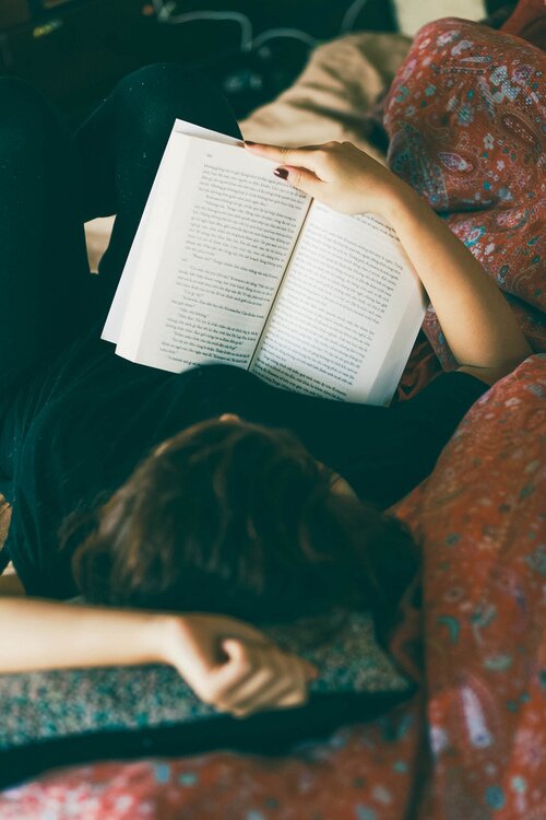 À procura do equilíbrio nas páginas dos livros. ☯