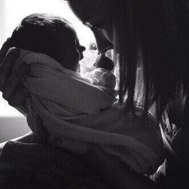 . وش علي انآ من الناس وش علئ الناس مني . ☕️ _Instagram: tasnem1414 / http://t.co/egSRngQade