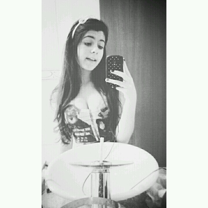 Jú é linda, é perfeita, é pequena, e é só minha, awn ♥  -  p. @Marrrris_ ♡ 18/8/2013 ♡