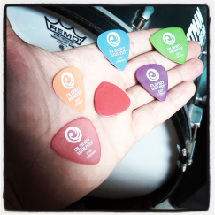 PunisherFist's profile picture. Ingeniero y Ex Peleador de MMA, Defensor de la verdad, Anti-Héroe Justiciero
Anti- Movimientos Progresistas, Amo El Rock.