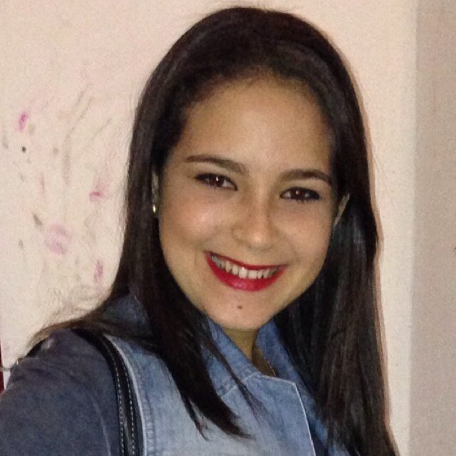 No meio de todas as coisas que esperamos alcançar, e um dia nos tornarmos, só não me restam dúvidas de que, eu quero é ser FELIZ! Instagram: refreitaas