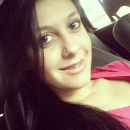 felicidade é qando a boca é pequena demais pro tamanho do sorriso que tua alma quer dar!