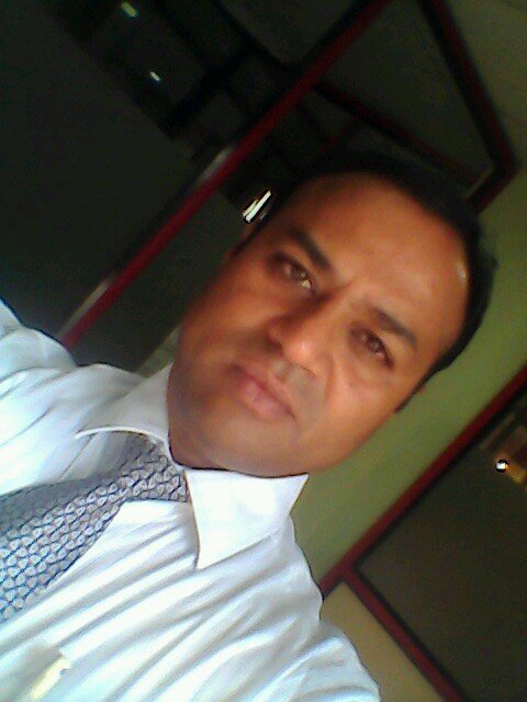 Go getter, Down to earth n friendly, Love to have friends.