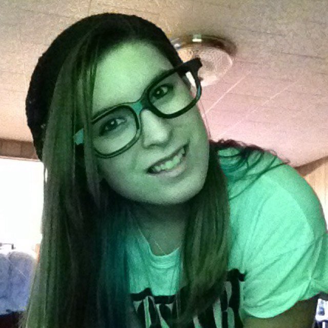 I honestly cant describe myself in this short of paragraph. Follow @KenziKyleeOffic