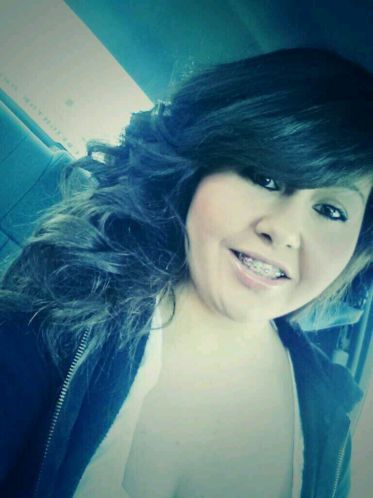 Im 16 yrs young,living my life to the fullest. Just being me  :) hit that follow button below,I will follow back promise   :) follow me on IG: luvbugsavvy   :)