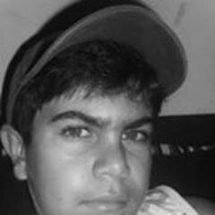 Nosso twitter esta la no facebook e so acessar auri silva