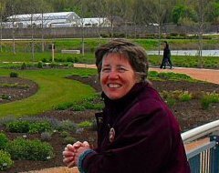 mom/wife/friend, hospice chaplain, UCC pastor, in DMin program; mental health advocate, cheerful, creative communicator, music-maker, journeying through life