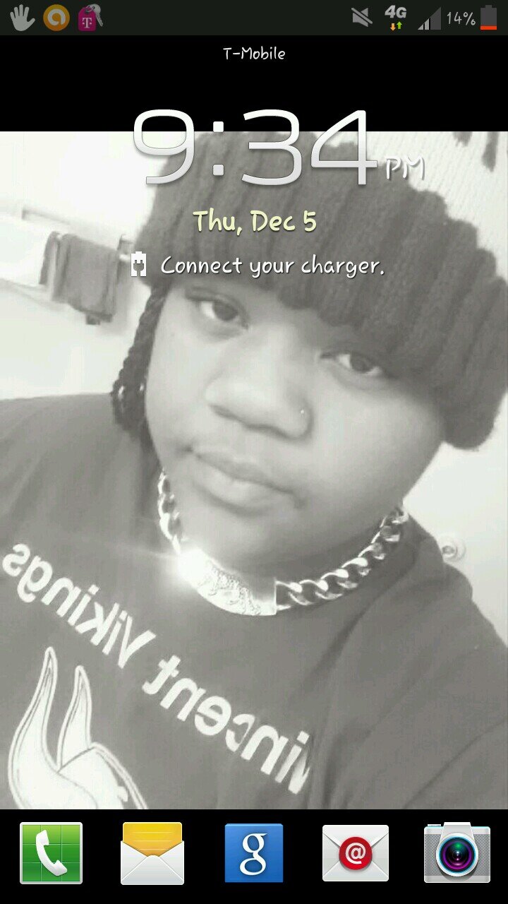 :)) fmoi .. @_414beautyy   I KEEP MY MONEY CLOSER THAN FRIENDS CUZ IT AIN'T NEVER BEEN A BOSS BILL I DIDN'T LIKE IJS