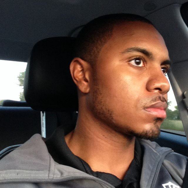 Wit2Cs's profile picture. I spend my time reading, running, and building businesses. Self-made, humble, & ambitious. #RealEstateInvestor #SmallBusinessOwner #GymAddict
#DIBBSLife