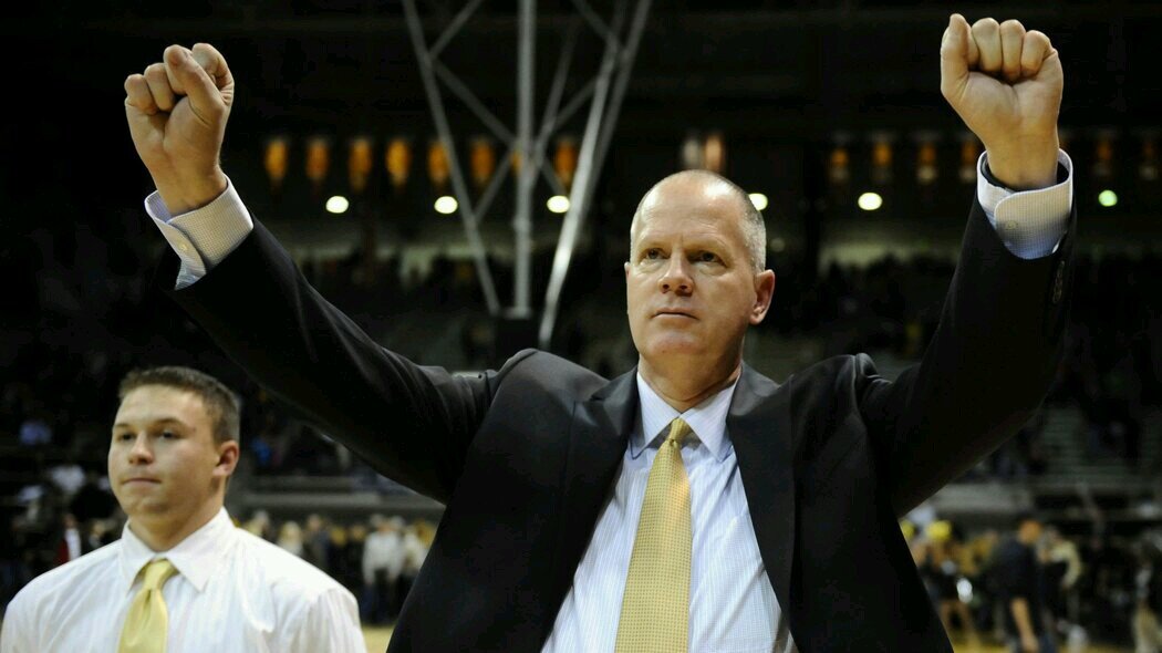 This twitter account is for University of Colorado basketball fans! Go Buffs!