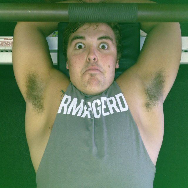 sterlinporter's profile picture. He left peace and for the first time felt pain because the very hands that held the stars were now sentanced to wear my scars.