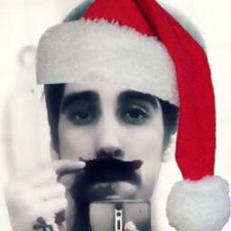 um ídolo que é impossível não amar, cada detalhe, caretas, jeito, um ídolo de ouro, meu vítor ♡ Oficializado pelo vítor