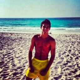 YoussefGomaa's profile picture. Life's a challenge that should be conquered. Set no boundries and live life like there's no tomorrow. No Pain No Gain. Motivational speaker. Weight lifer