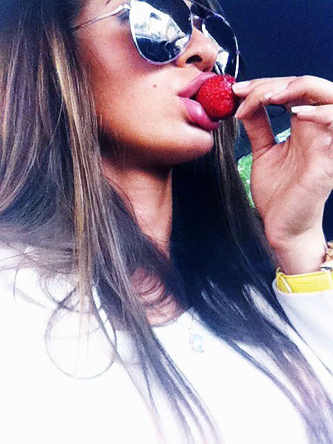 RannaChristofe's profile picture. Last time a checked you weren't three years old. So I assumed you knew the difference beetween a heart and a toy.