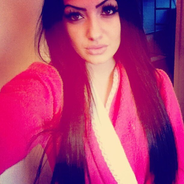 PamellaSloper's profile picture. I'm not a jealous person. I am just a girl that would love to punch every girl in the face, that gives you a second look.