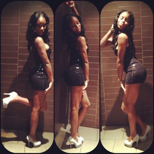 ViviaKirshenblu's profile picture. I still care, i'm just done showing it.