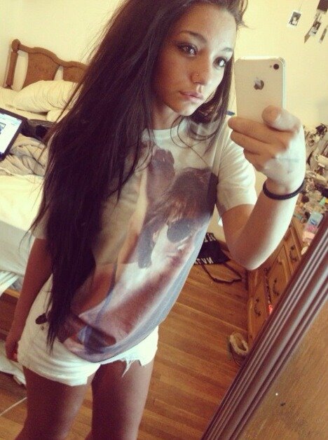 I want someone who would be my best friend, my lover, my other half, my reason to smile, my world, my everything.